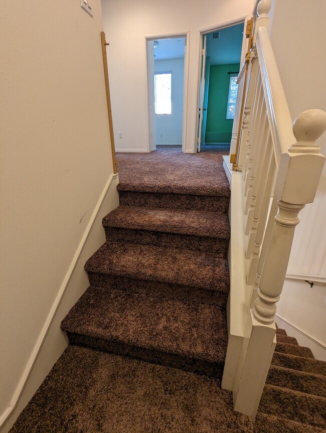 Stairs - 2911 Esperanza Way