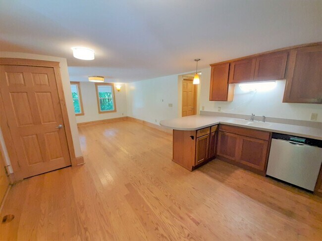 Building Photo - 201 S Aurora St