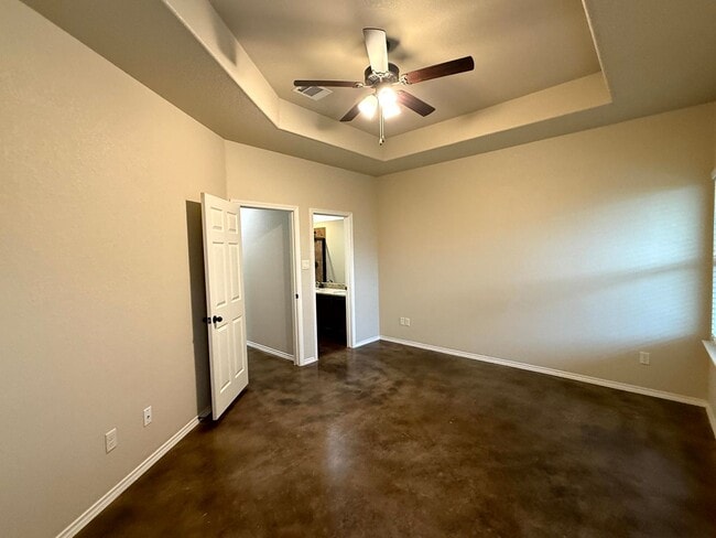 Building Photo - 228 Ragsdale Way