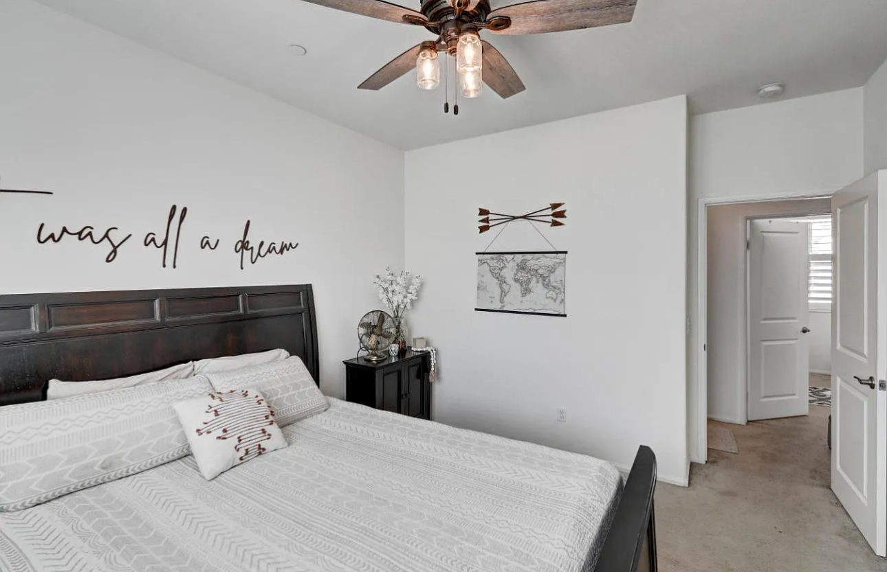 3rd floor Master bedroom - 6356 Pegasus Ct