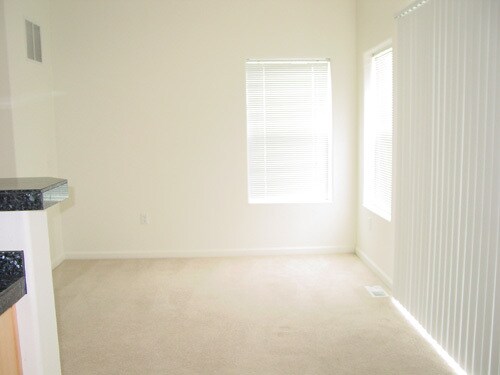 Building Photo - 14741 SW Beard Rd