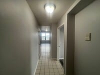 Building Photo - 113 Seymour Ave
