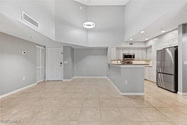 Building Photo - 1210 Wildwood Lakes Blvd