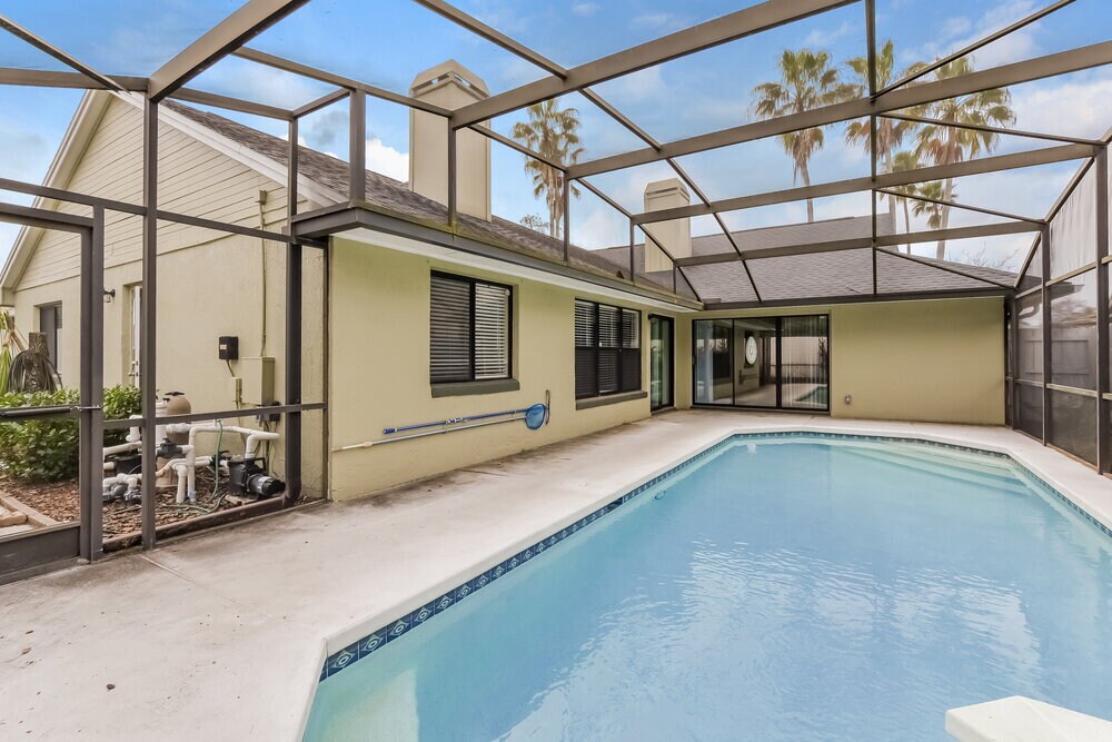 Building Photo - 748 Tomlinson Terrace