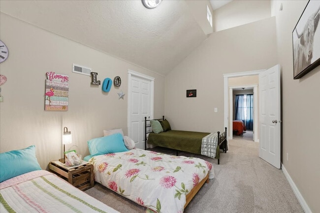 Building Photo - 1603 N 29th St