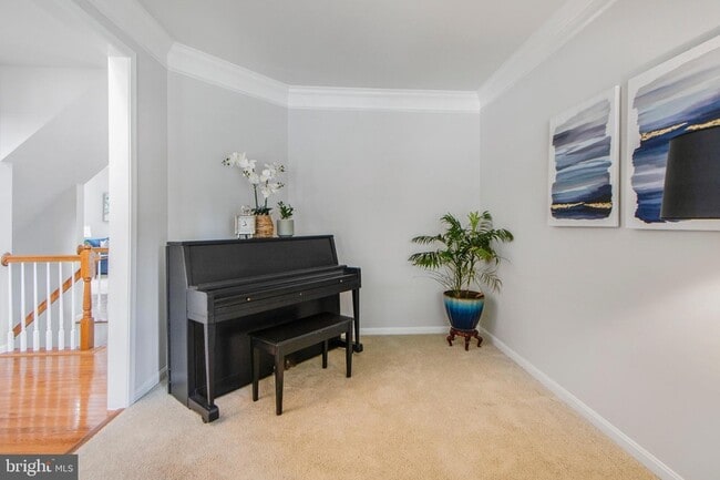 Building Photo - 115 Richard Dr SE