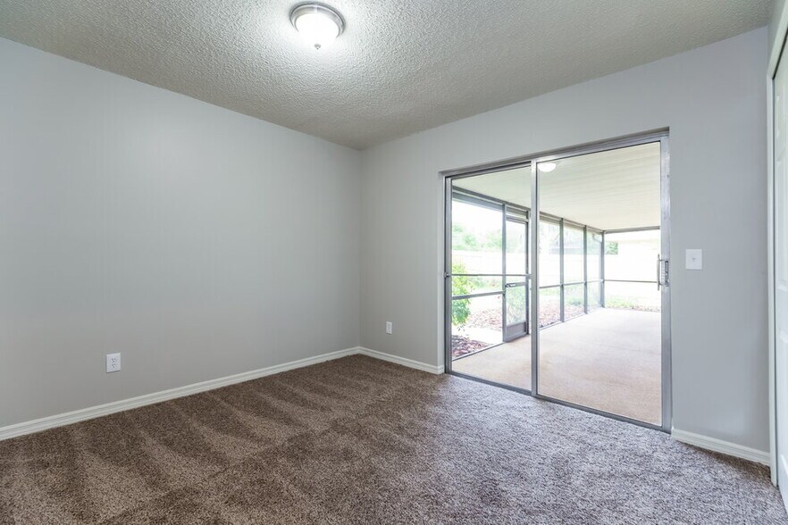 Building Photo - 948 March Hare Ct