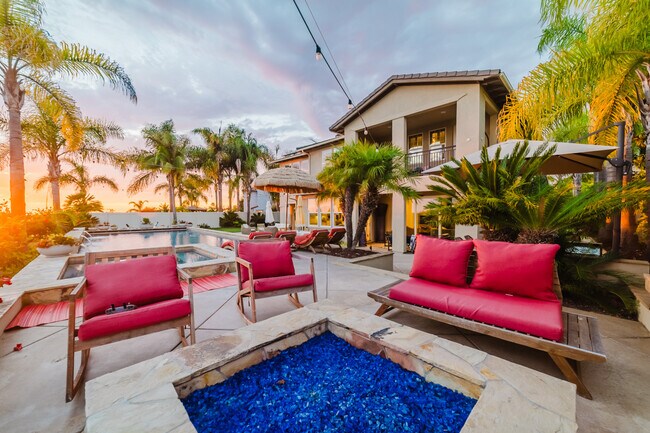 Building Photo - 7337 Corte TOMILLO