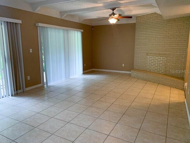 Building Photo - 507 NW 39th Rd