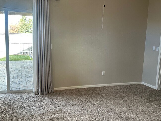 Building Photo - Curti Ranch bungalo