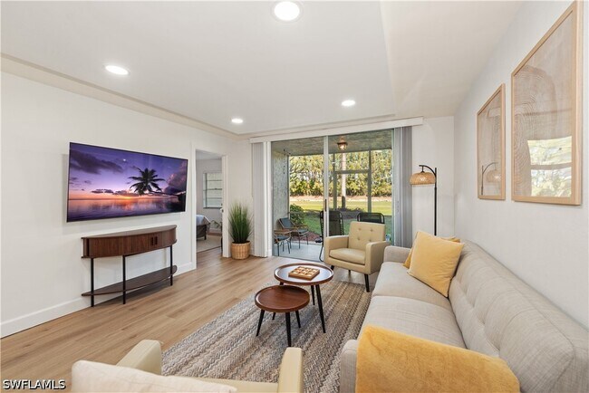 Building Photo - 501 Forest Lakes Blvd