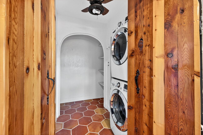 Building Photo - 6200 30th St S