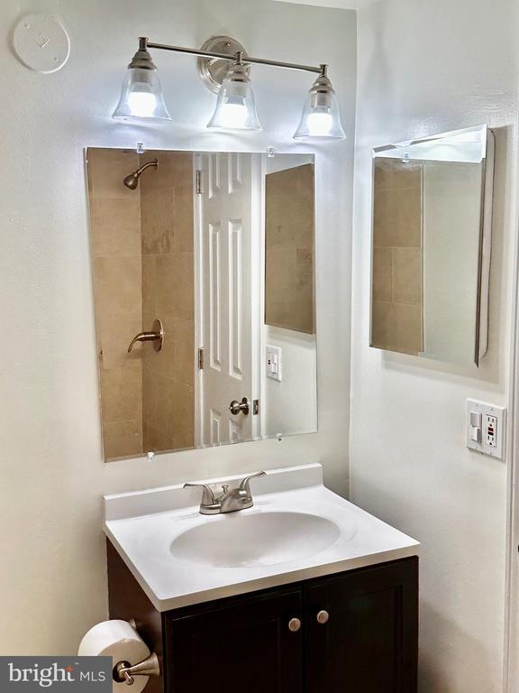 Building Photo - 12705 Dara Dr