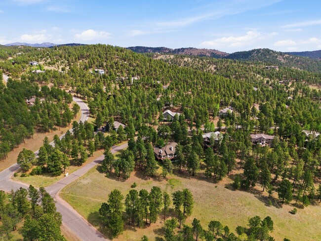 Building Photo - 29596 Targhee Ln