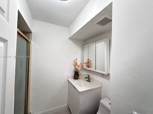 Building Photo - 11603 NW 29th St
