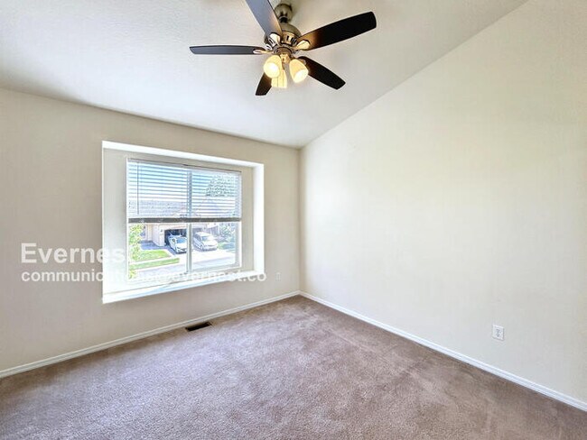 Building Photo - 7324 Edgebrook Dr