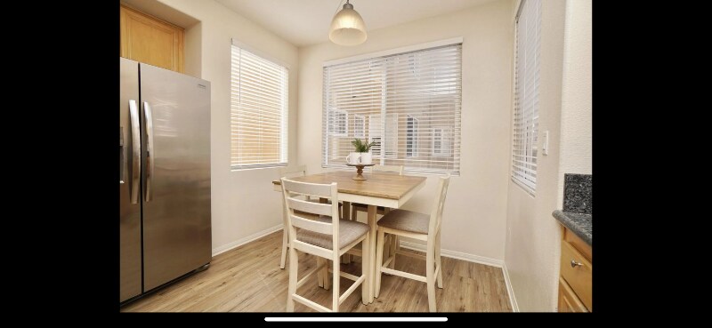 Building Photo - 817 Kalpati Cir