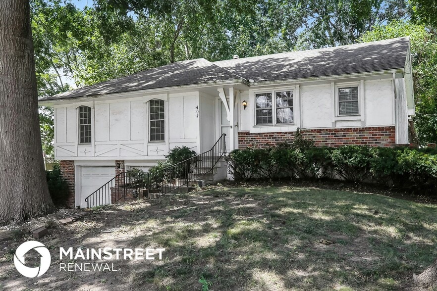 Building Photo - 404 Meadow Ln