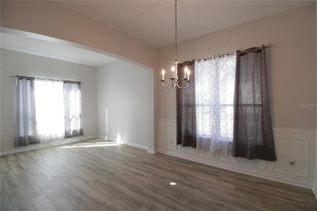 Building Photo - 8225 NW 53rd Ter