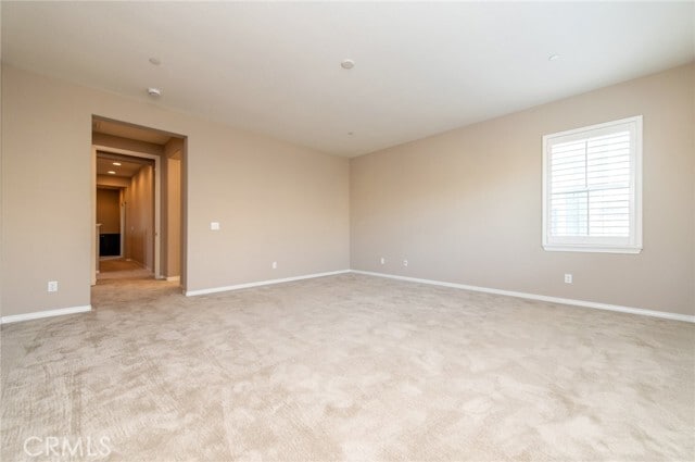 Building Photo - 6248 Desales St