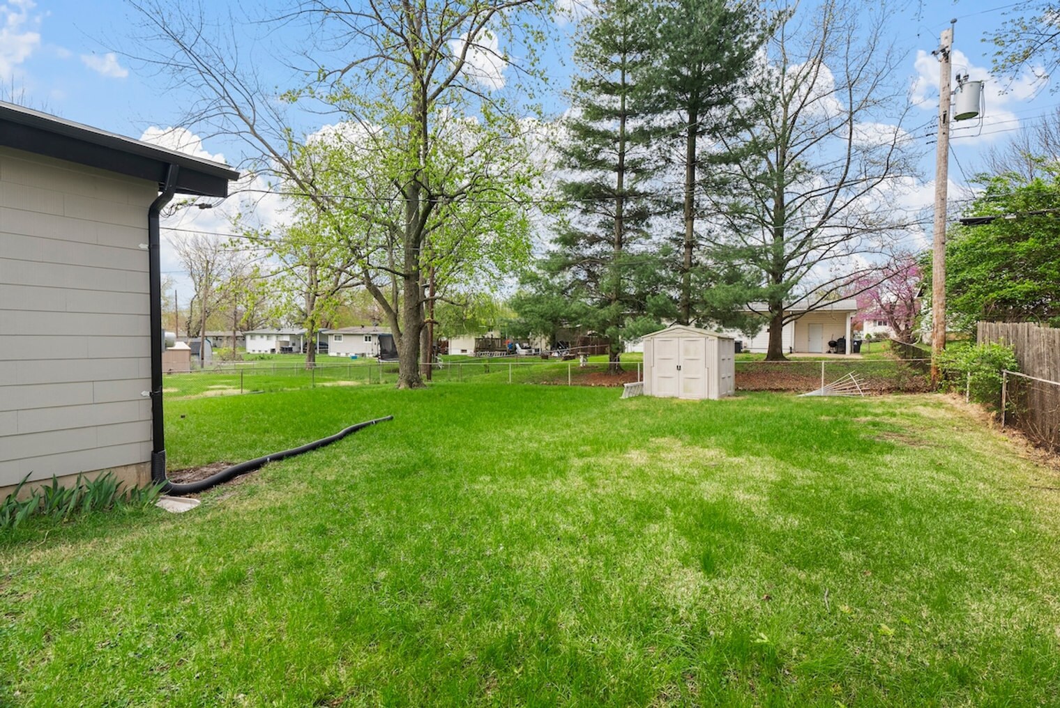 Building Photo - 2310 Dove Dr