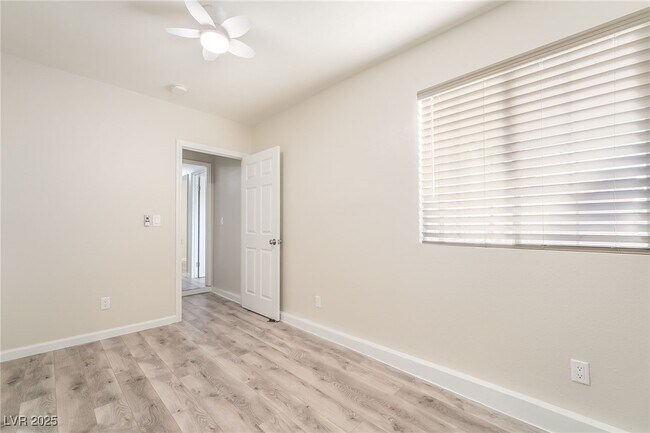 Building Photo - 603 Carleton Dr