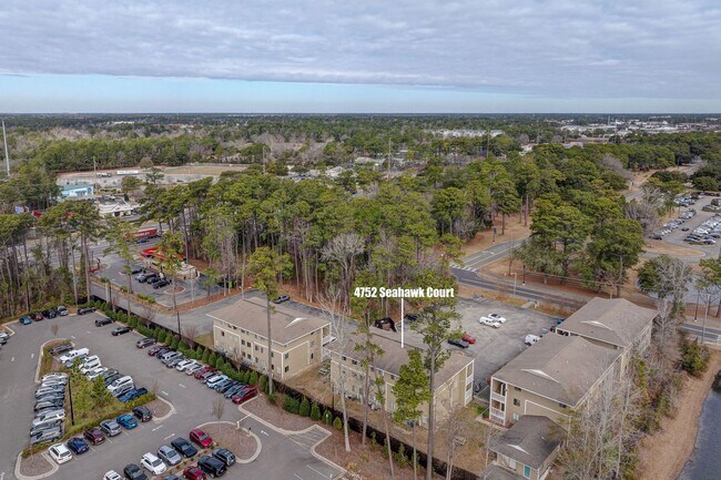 Building Photo - 4750 Seahawk Ct