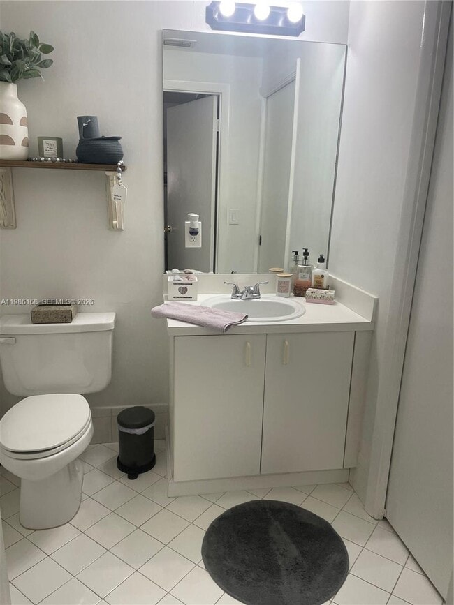 Building Photo - 21567 SW 87th Ct