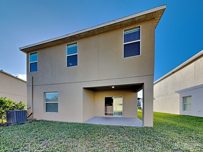 Building Photo - 13814 Crater Cir