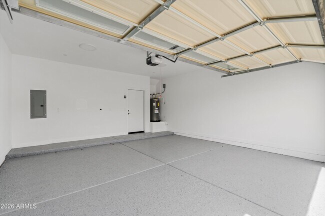 Building Photo - 1642 E Monte Vista Rd