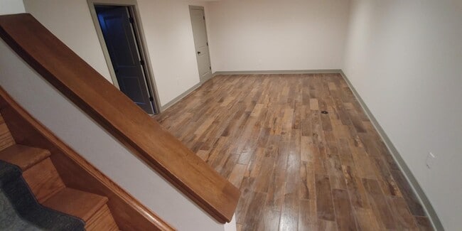 Building Photo - 21500 Lees Ct
