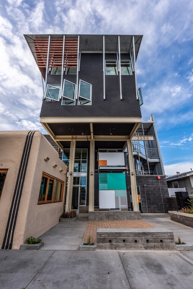 Building Photo - 3586 Adams Avenue, Unit 05