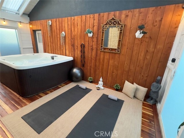 Building Photo - 12280 Caladre Ave