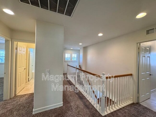 Building Photo - 44780 Rutherford St