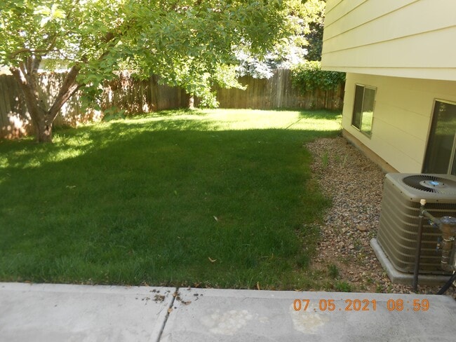 Building Photo - 418 Chukar Ct