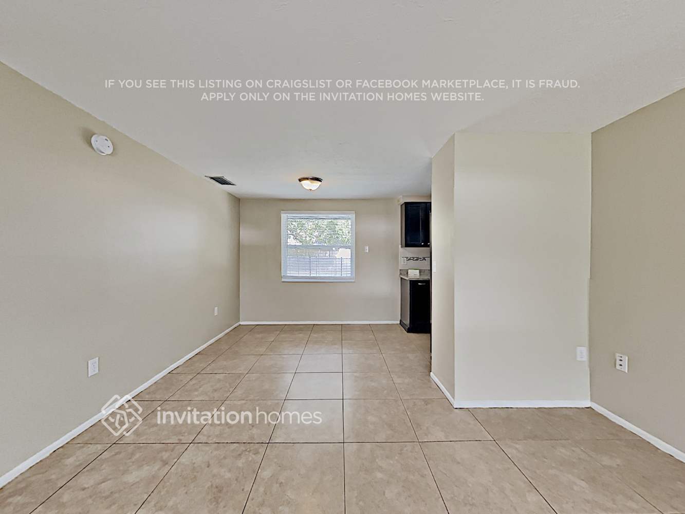 Building Photo - 2834 Linwood Dr