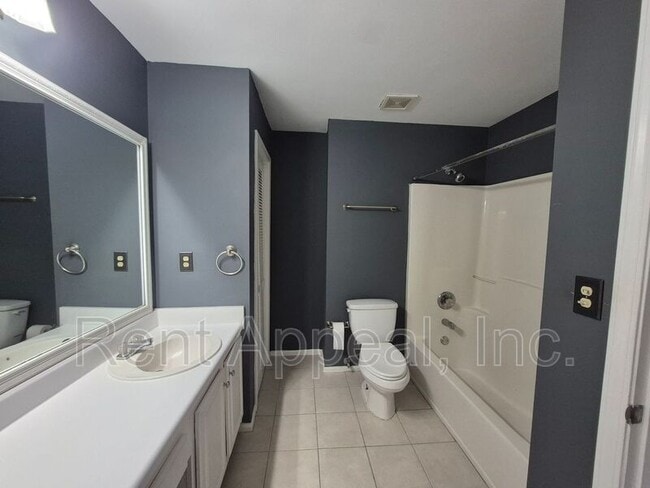 Building Photo - 1347 Keys Crossing Dr NE