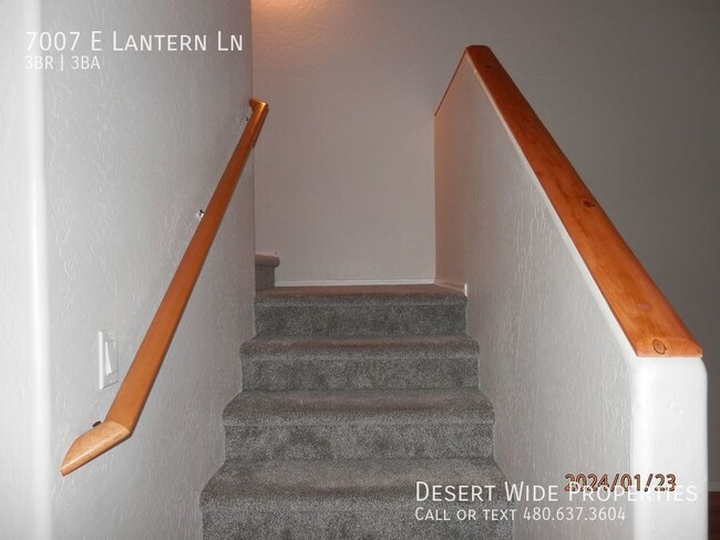 Building Photo - 7007 E Lantern Ln W