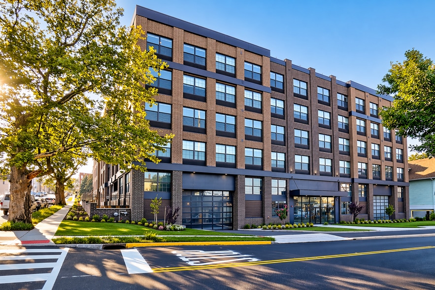 Building Photo - Cortlandt Terrace