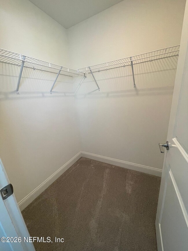 Building Photo - 182 Pine Candle Way