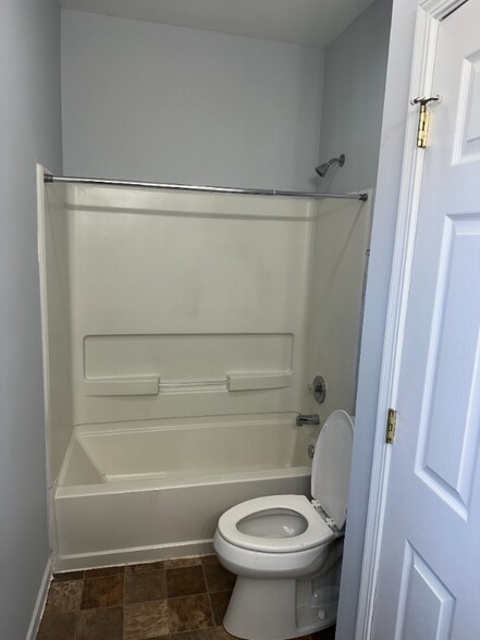 Building Photo - 2724 Union St