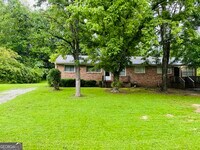 Building Photo - 6102 E Fayetteville Dr