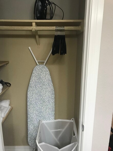 Towels, iron, laundry basket provided - 3030 Suncrest Dr unit 402