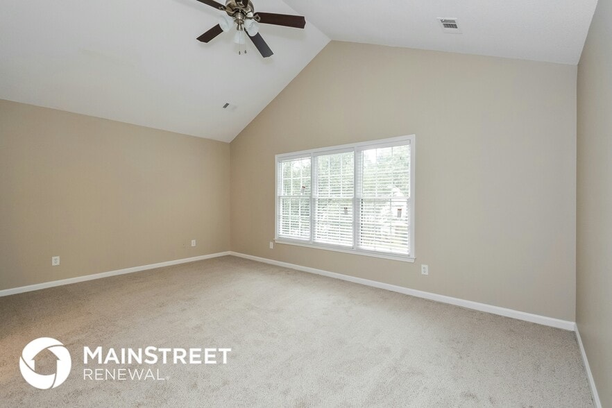 Building Photo - 2970 Binghampton Ln