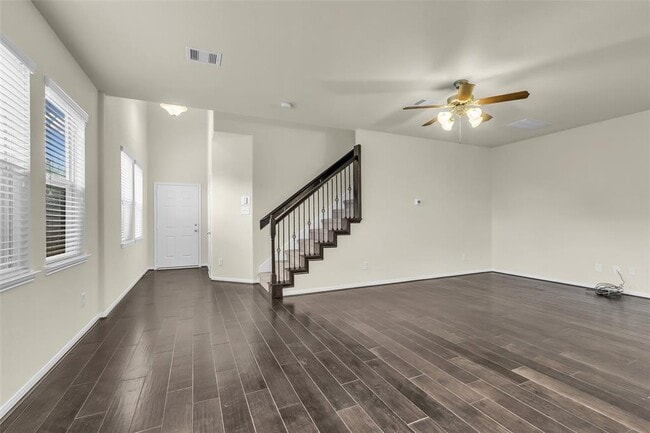 Building Photo - 8306 Columbia Forest Dr