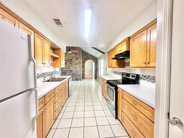 Building Photo - 2829 Bailey Ln