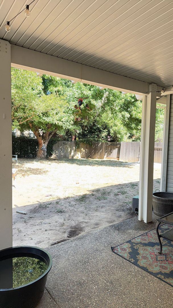 Building Photo - Beautiful Orangevale Home