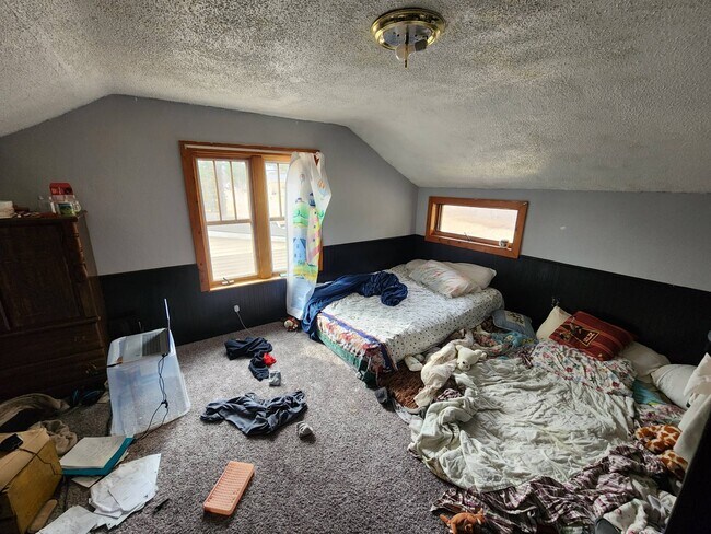 Building Photo - 505 N Ohio St