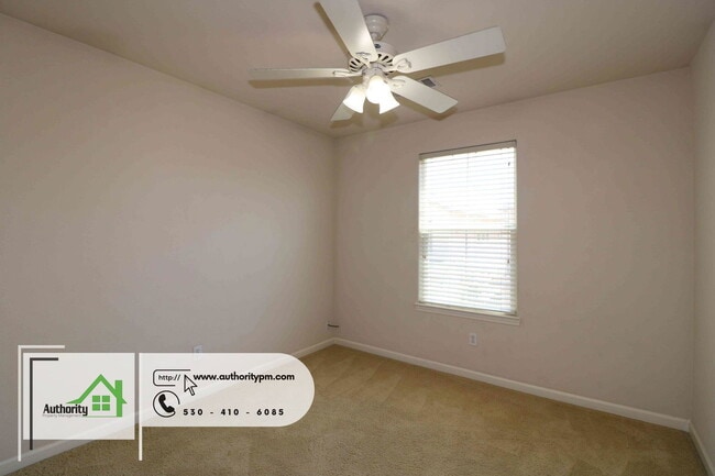 Building Photo - 2347 Shining Star Way