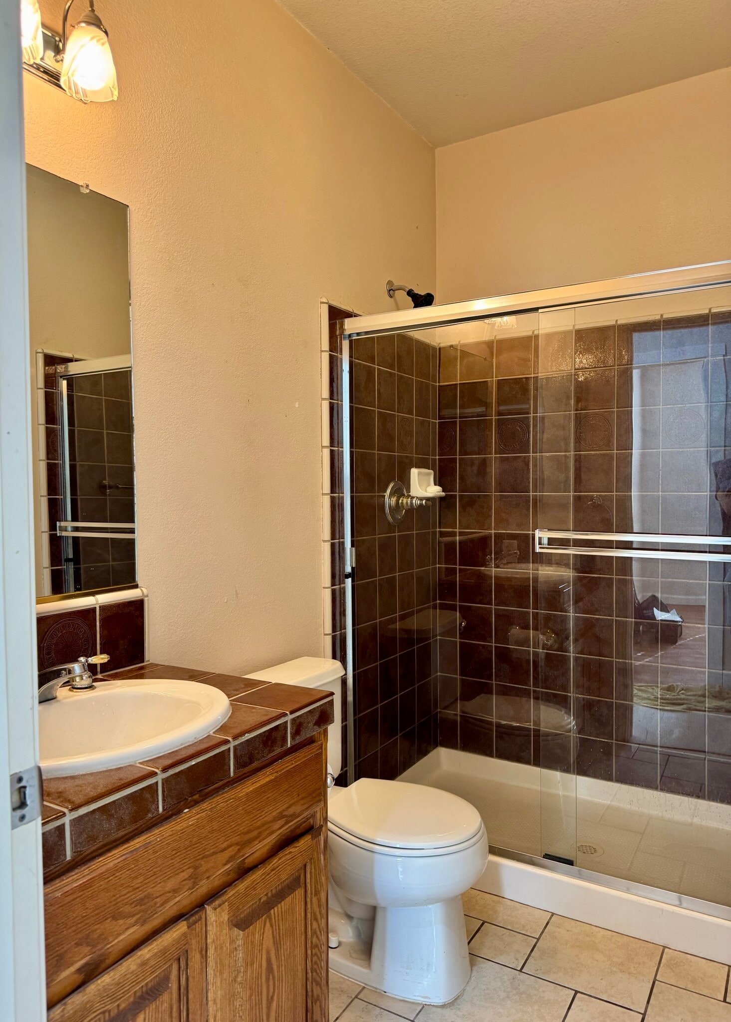 Building Photo - 1158 Solomon Ct